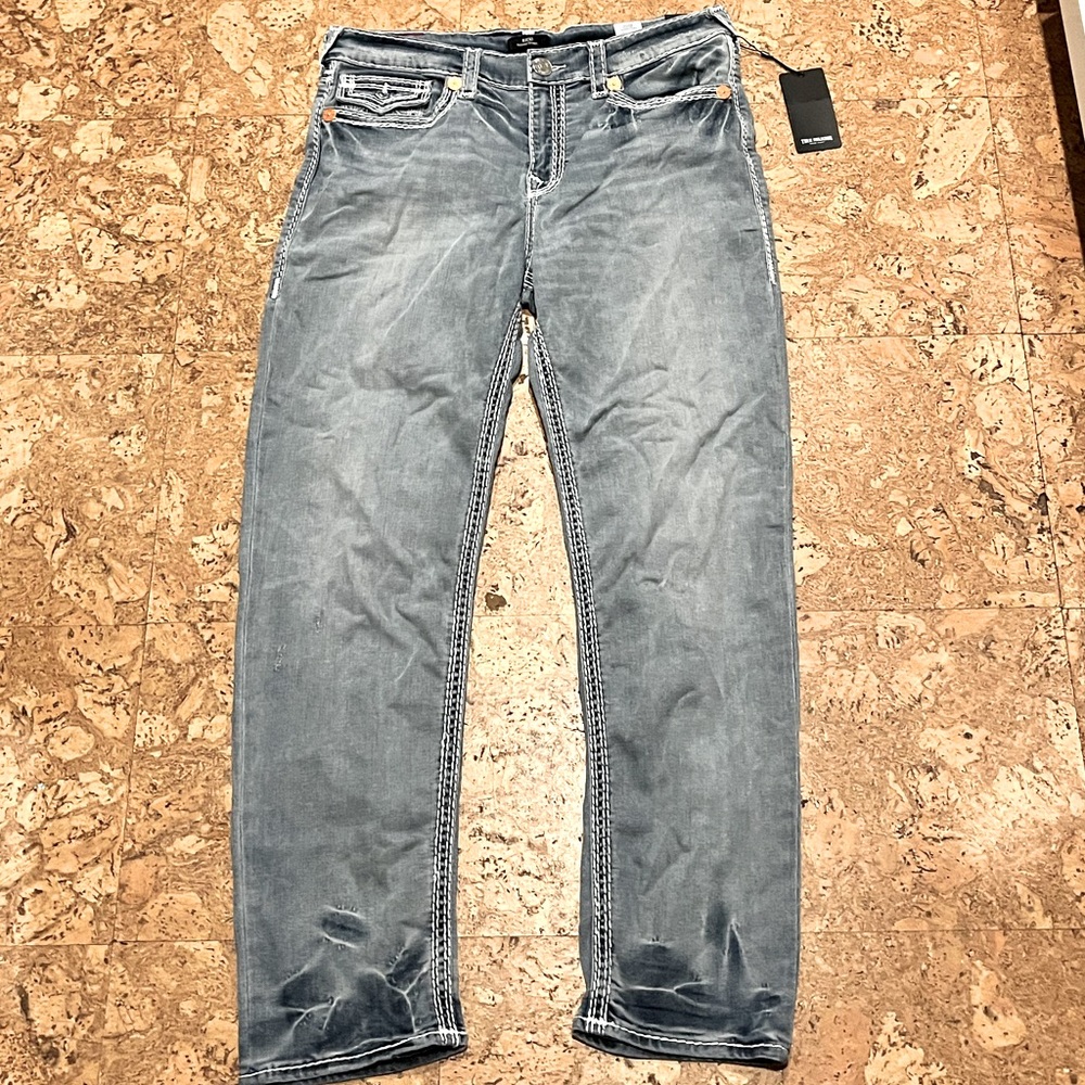 New with Tags True Religion Men’s Relaxed Straight Leg Denim Jeans (34)
